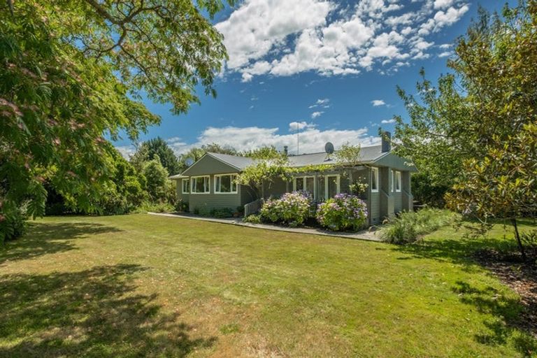 Photo of property in 376 Neudorf Road, Upper Moutere, 7175