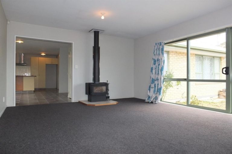 Photo of property in 39 Aldershot Street, Aranui, Christchurch, 8061