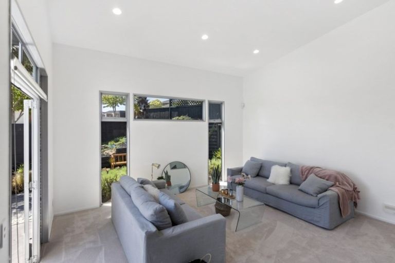 Photo of property in 50 Greenfield Drive, Western Heights, Hamilton, 3200