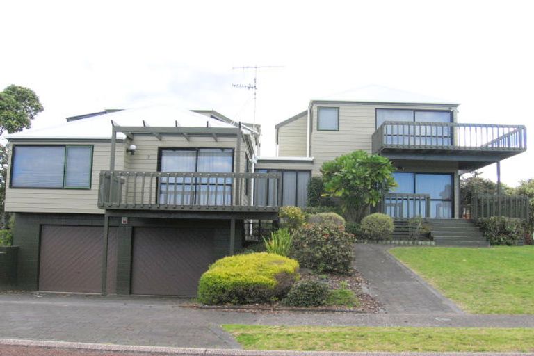 Photo of property in 7 Mcliver Place, Pauanui, Hikuai, 3579