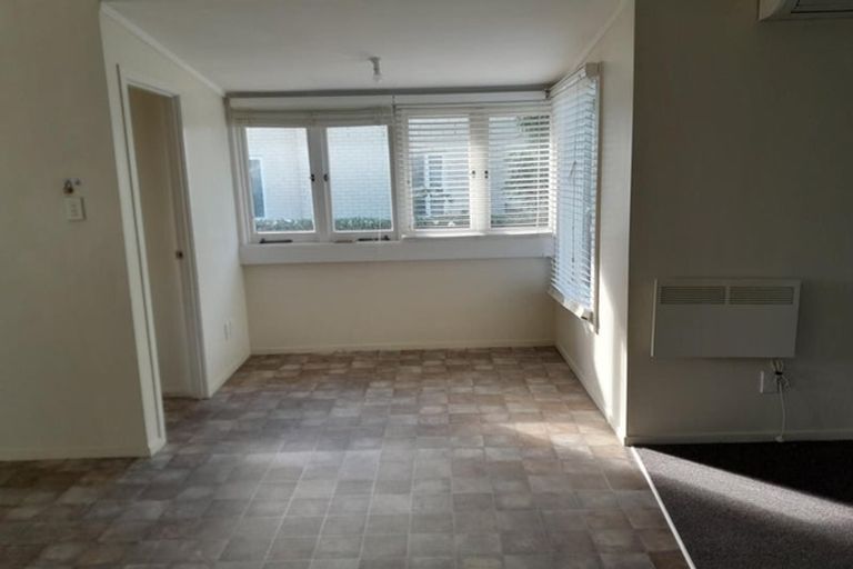 Photo of property in 96 Edinburgh Street, Pukekohe, 2120