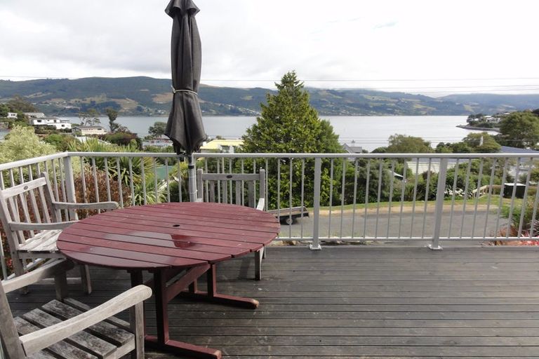 Photo of property in 11 Conway Street, Macandrew Bay, Dunedin, 9014