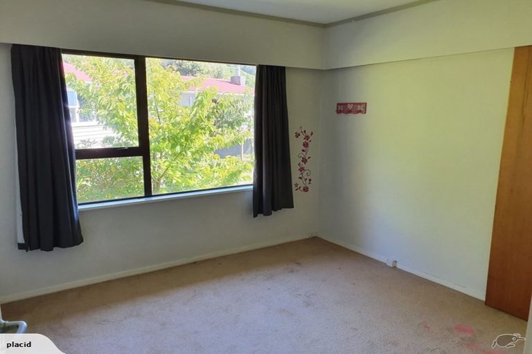 Photo of property in 23 Holland Street, Wainuiomata, Lower Hutt, 5014
