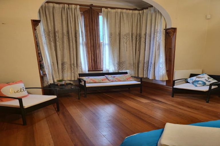 Photo of property in 221 Tinakori Road, Thorndon, Wellington, 6011