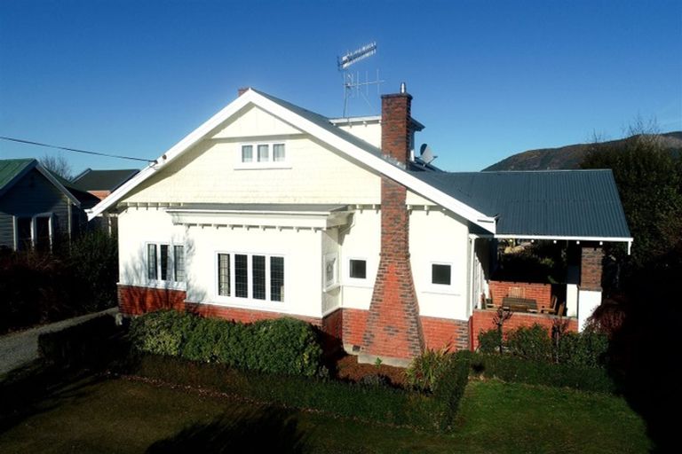 Photo of property in 139 High Street, Waimate, 7924