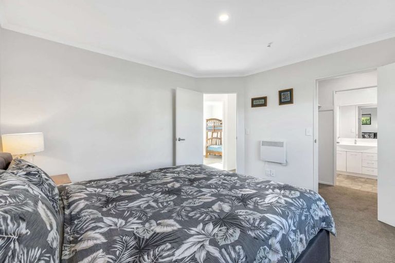 Photo of property in 100 Barry Avenue, Cromwell, 9310