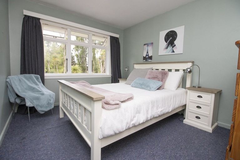 Photo of property in 70 Mapleham Drive, Pegasus, 7612