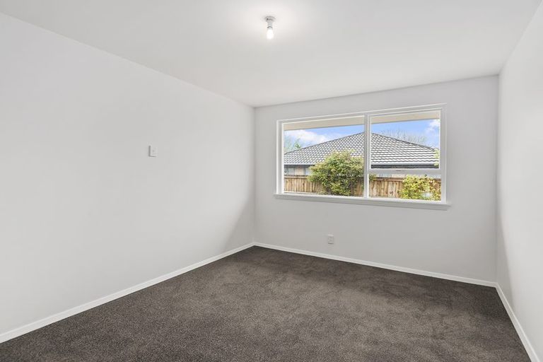 Photo of property in 3/12 North Avon Road, Richmond, Christchurch, 8013