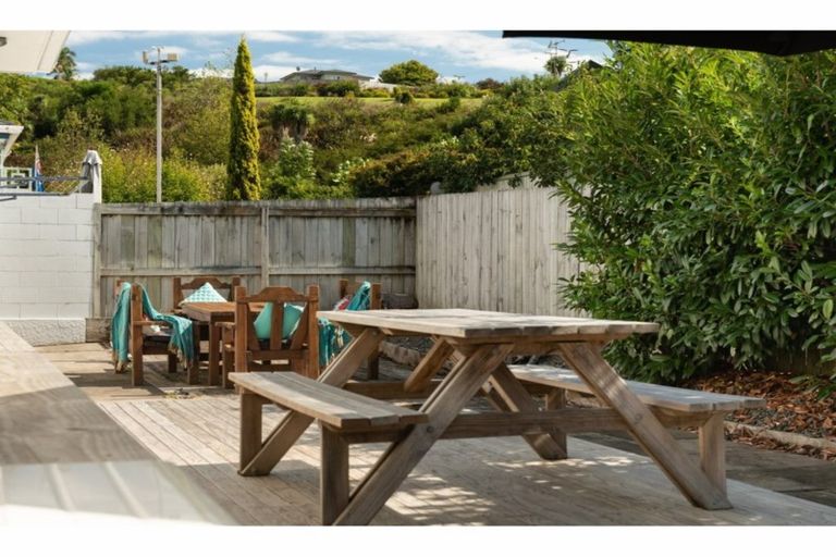 Photo of property in 10 Landscape Road, Otumoetai, Tauranga, 3110