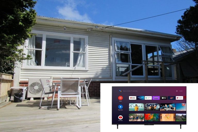 Photo of property in 62 Kelburn Parade, Kelburn, Wellington, 6012