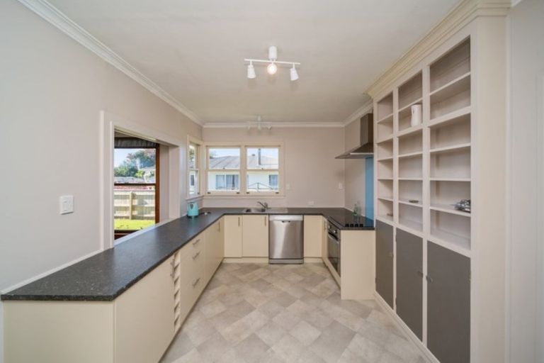 Photo of property in 10 Seyton Street, Stratford, 4332