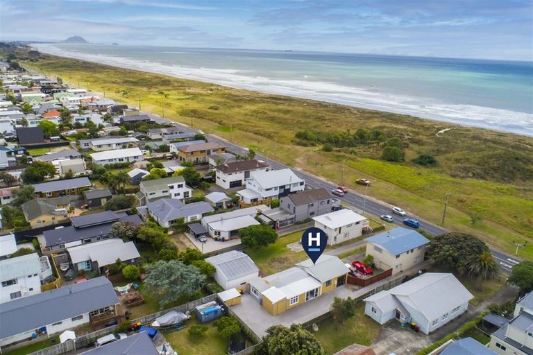 Photo of property in 828b Papamoa Beach Road, Papamoa Beach, Papamoa, 3118