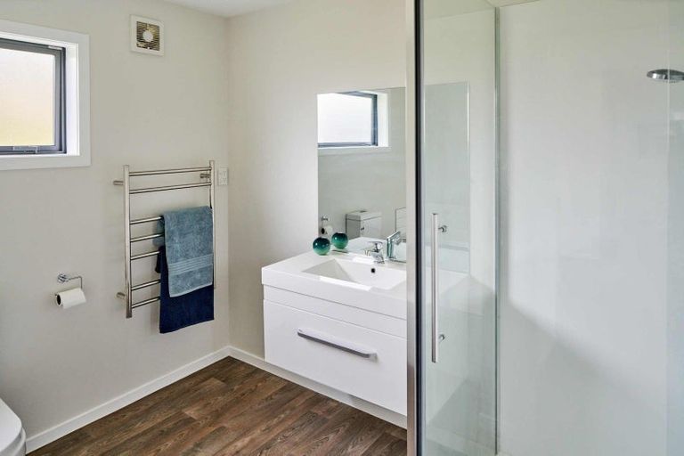 Photo of property in 11a Polestar Lane, Whitby, Porirua, 5024