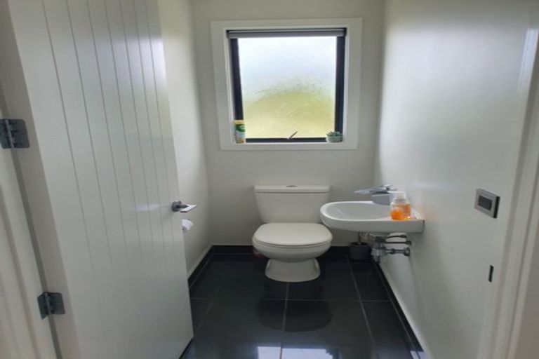 Photo of property in 9 Warburton Street, Karoro, Greymouth, 7805