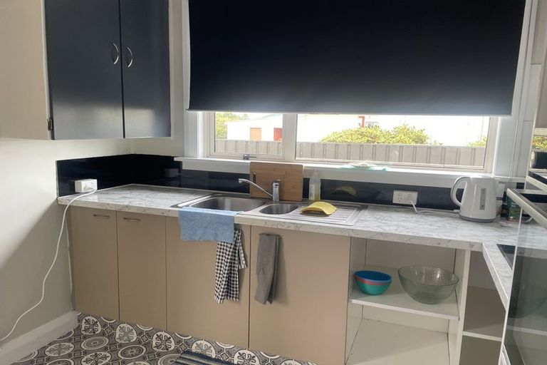 Photo of property in 9 Moorhouse Street, Waimate, 7924