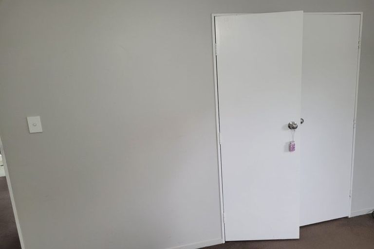 Photo of property in 1/39 Seabrook Avenue, New Lynn, Auckland, 0600