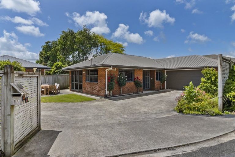 Photo of property in 9a Wilton Street, Westown, New Plymouth, 4310
