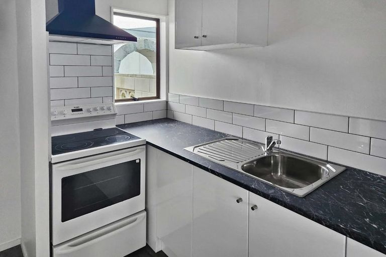 Photo of property in 14a Mossburn Grove, Kelson, Lower Hutt, 5010