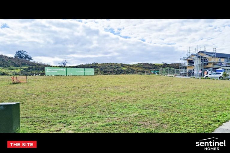 Photo of property in 1 Kauru Lane, Wainui, 0992