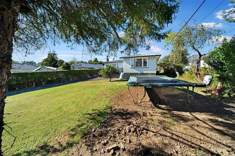 Photo of property in 60 Pooks Road, Ranui, Auckland, 0612