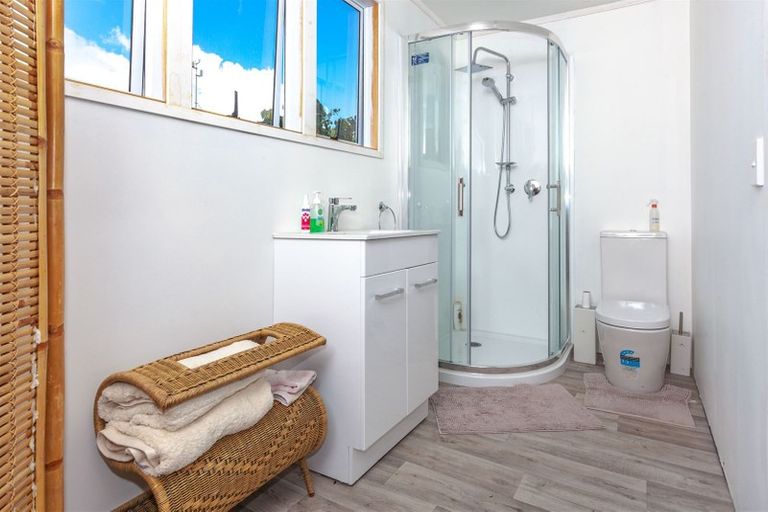 Photo of property in 133 Robinson Road, Whitianga, 3510