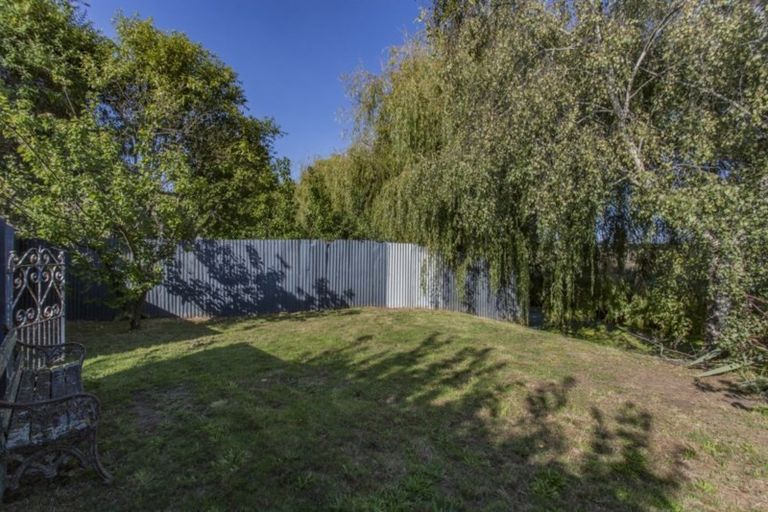 Photo of property in 73 Dunns Avenue, The Pines Beach, 7630