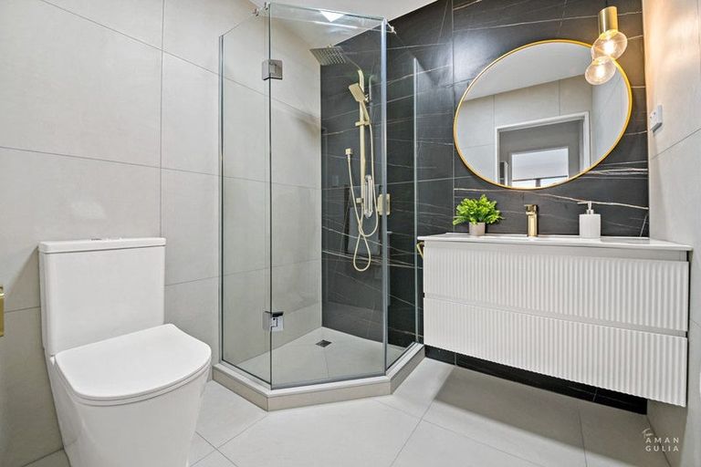 Photo of property in 75 Titirangi Road, New Lynn, Auckland, 0600