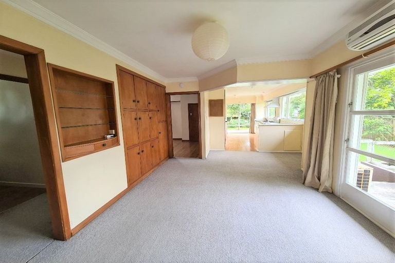 Photo of property in 64 Brois Street, Frankleigh Park, New Plymouth, 4310