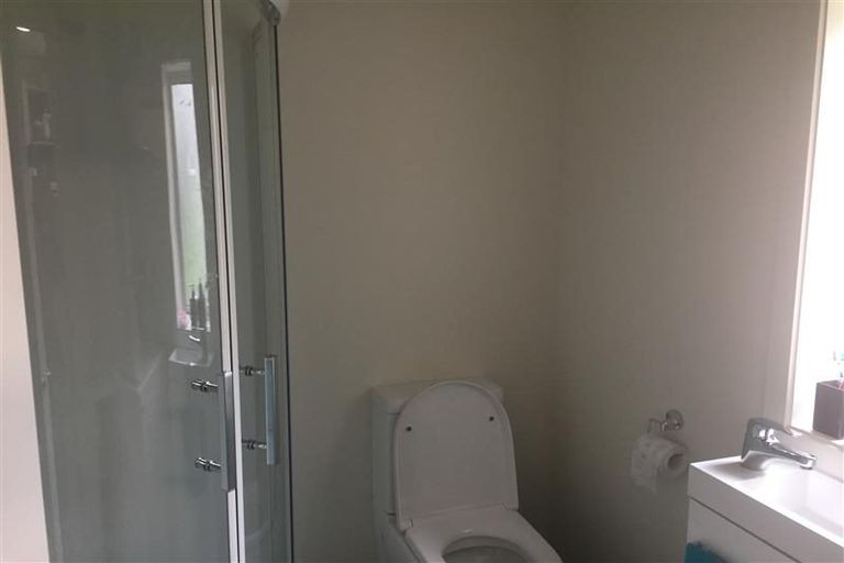 Photo of property in 8 Howe Street, North Dunedin, Dunedin, 9016