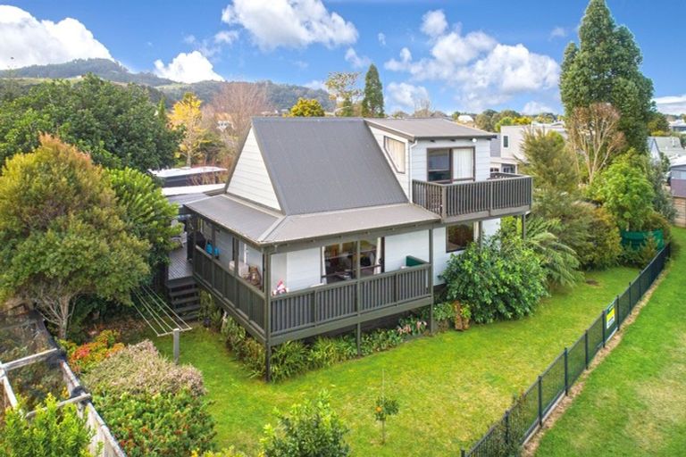 Photo of property in 25 Kauri Place, Tairua, 3508