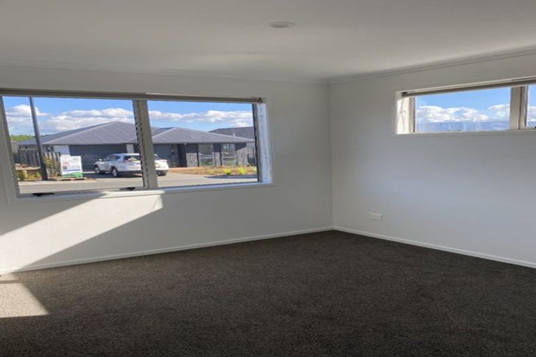 Photo of property in 5 Ash Lane, Omokoroa, 3114