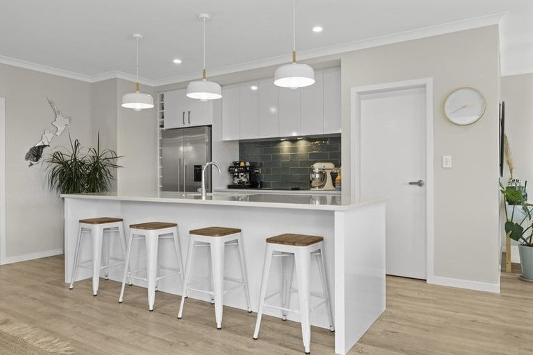 Photo of property in 11 Jarrett Terrace, Leamington, Cambridge, 3432