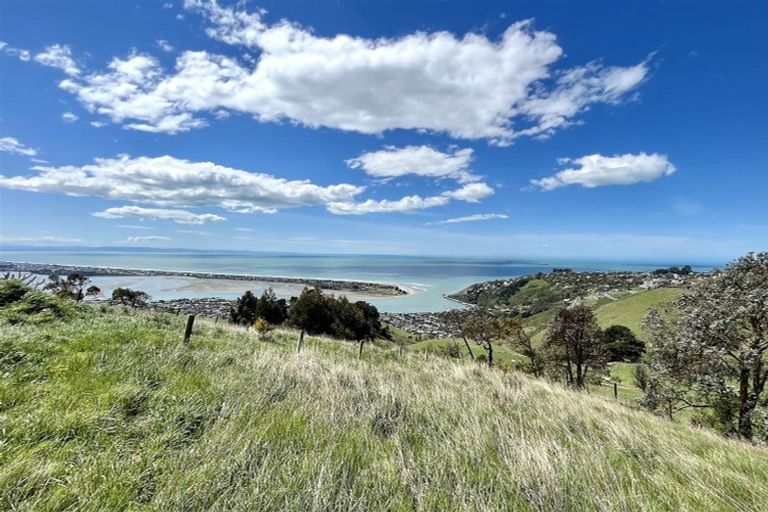 Photo of property in 351 Mount Pleasant Road, Mount Pleasant, Christchurch, 8081