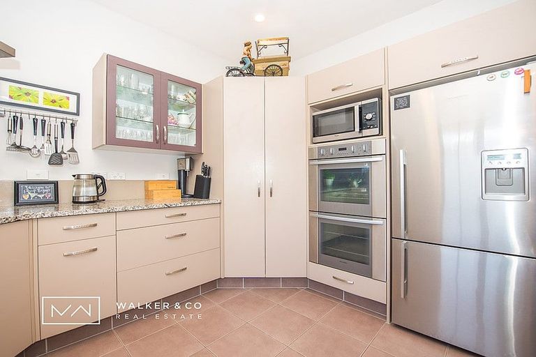 Photo of property in 39 Ebdentown Street, Ebdentown, Upper Hutt, 5018