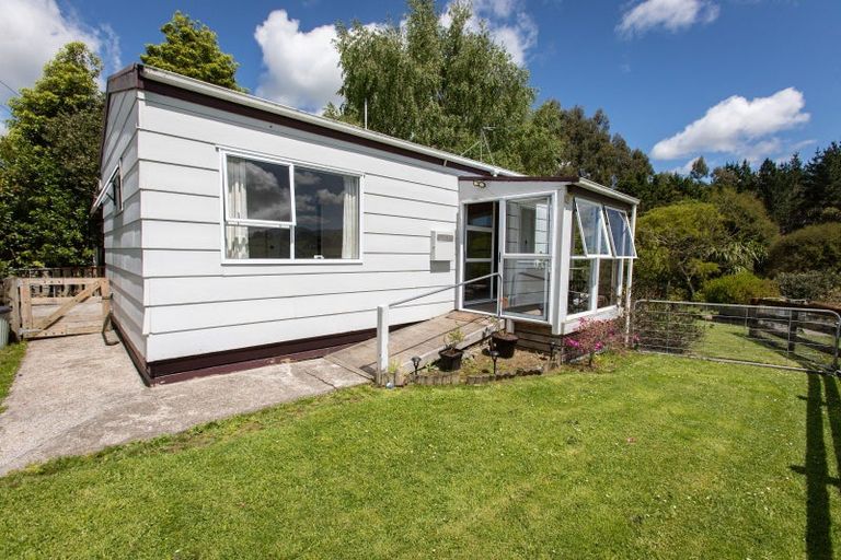 Photo of property in 148 Adelaide Road, Dannevirke, 4930