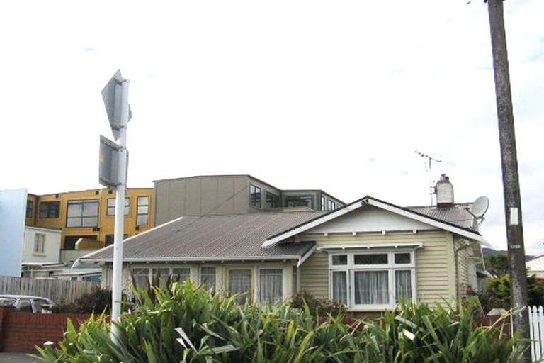 Photo of property in 28 Tory Street, Petone, Lower Hutt, 5012