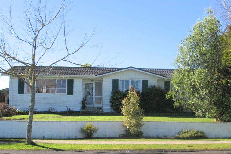 Photo of property in 158 Totara Drive, Pukete, Hamilton, 3200