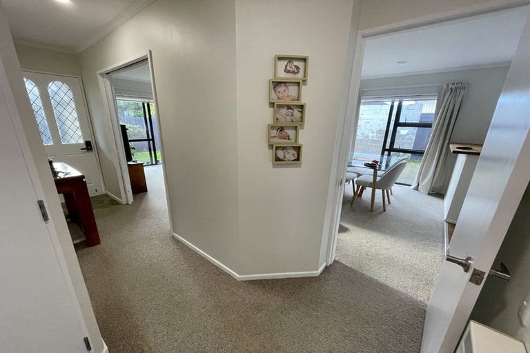 Photo of property in 27 Guthrie Street, Waterloo, Lower Hutt, 5011