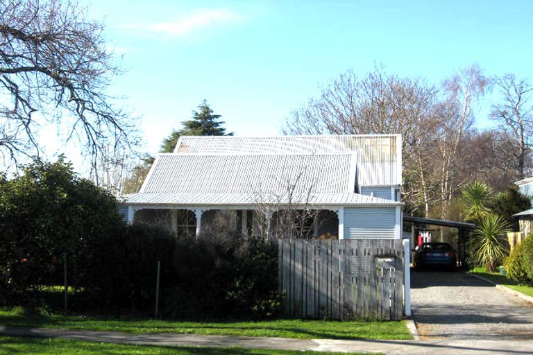 Photo of property in 23 Kempton Street, Greytown, 5712