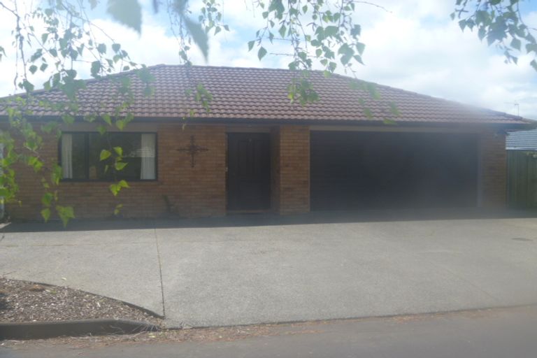 Photo of property in 157a Princes Street West, Pukekohe, 2120