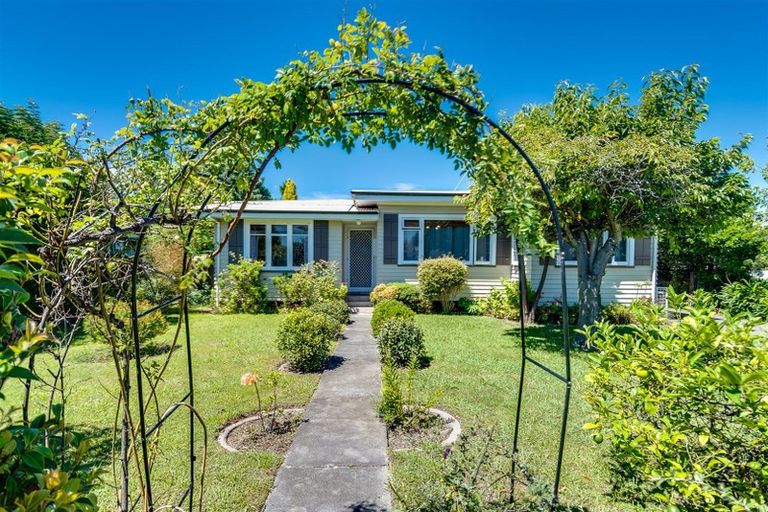 Photo of property in 10 Menin Road, Onekawa, Napier, 4110