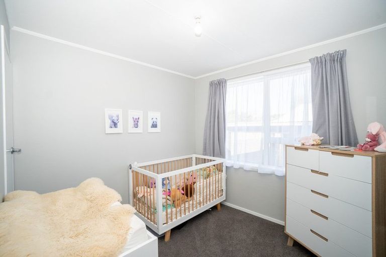 Photo of property in 26 Ferndale Place, Feilding, 4702