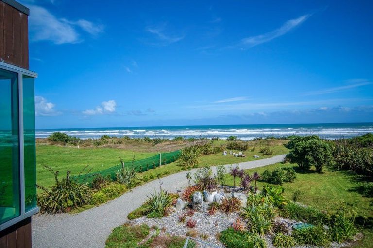 Photo of property in 3/189 Okari Road, Cape Foulwind, Westport, 7892