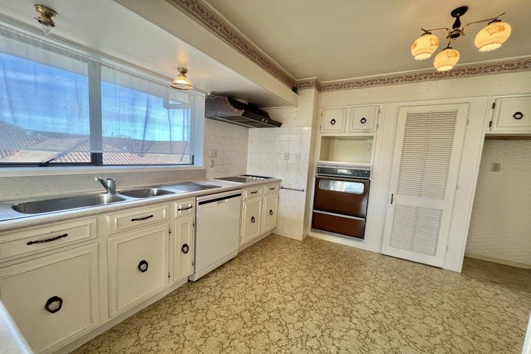 Photo of property in 3 Everglade Drive, Goodwood Heights, Auckland, 2105