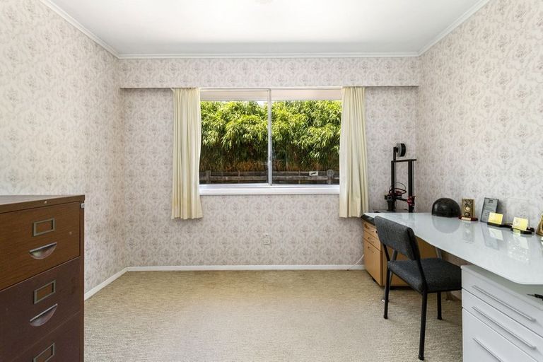 Photo of property in 30 Moeraki Road, Maoribank, Upper Hutt, 5018