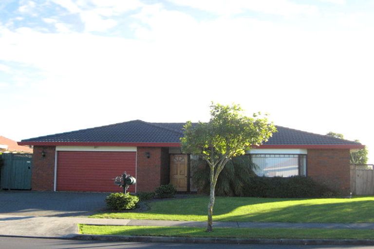 Photo of property in 20 Tington Avenue, Wattle Downs, Auckland, 2103