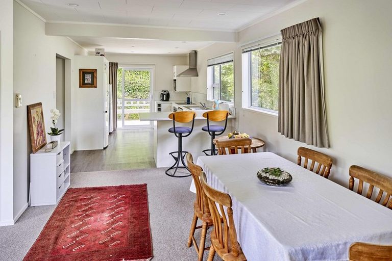 Photo of property in 5 Ayton Drive, Whitby, Porirua, 5024