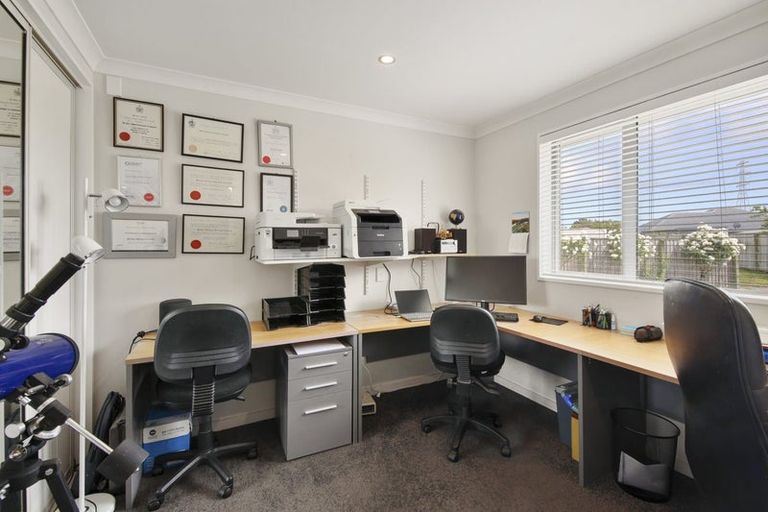 Photo of property in 7 Pimlico Place, Rangiora, 7400