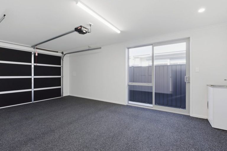 Photo of property in 2 Rockefeller Street, Papamoa, 3118