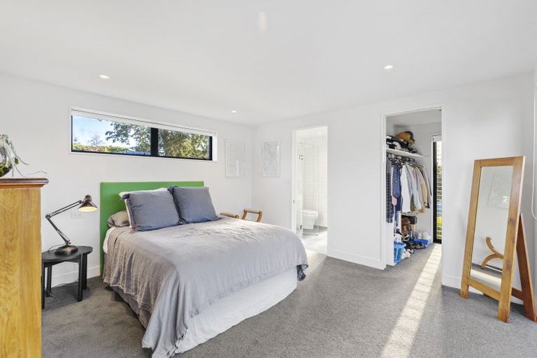 Photo of property in 111 Polson Hill Drive, Aokautere, Palmerston North, 4471